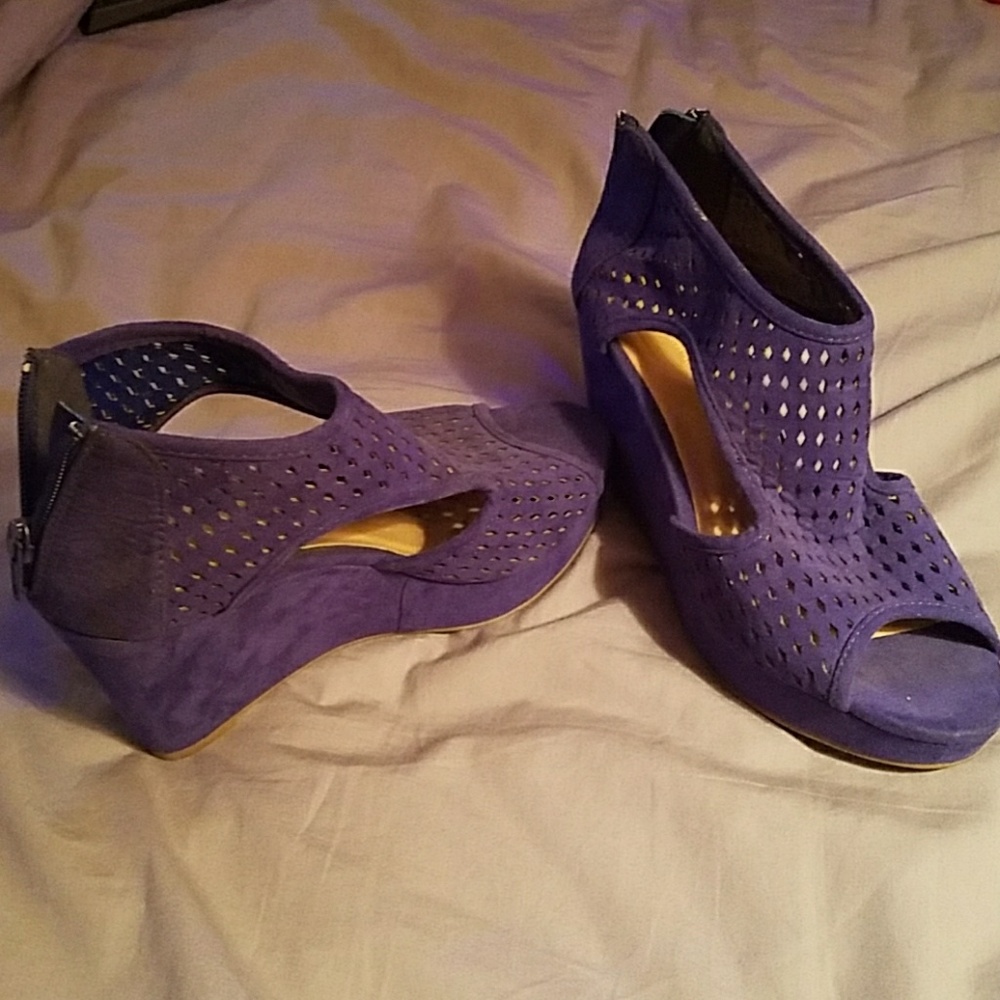 Wedges shoes